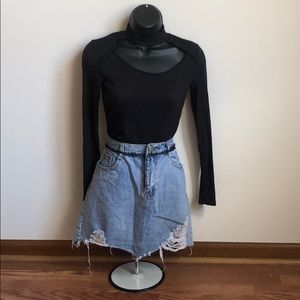 Super cute denim skirt!!!